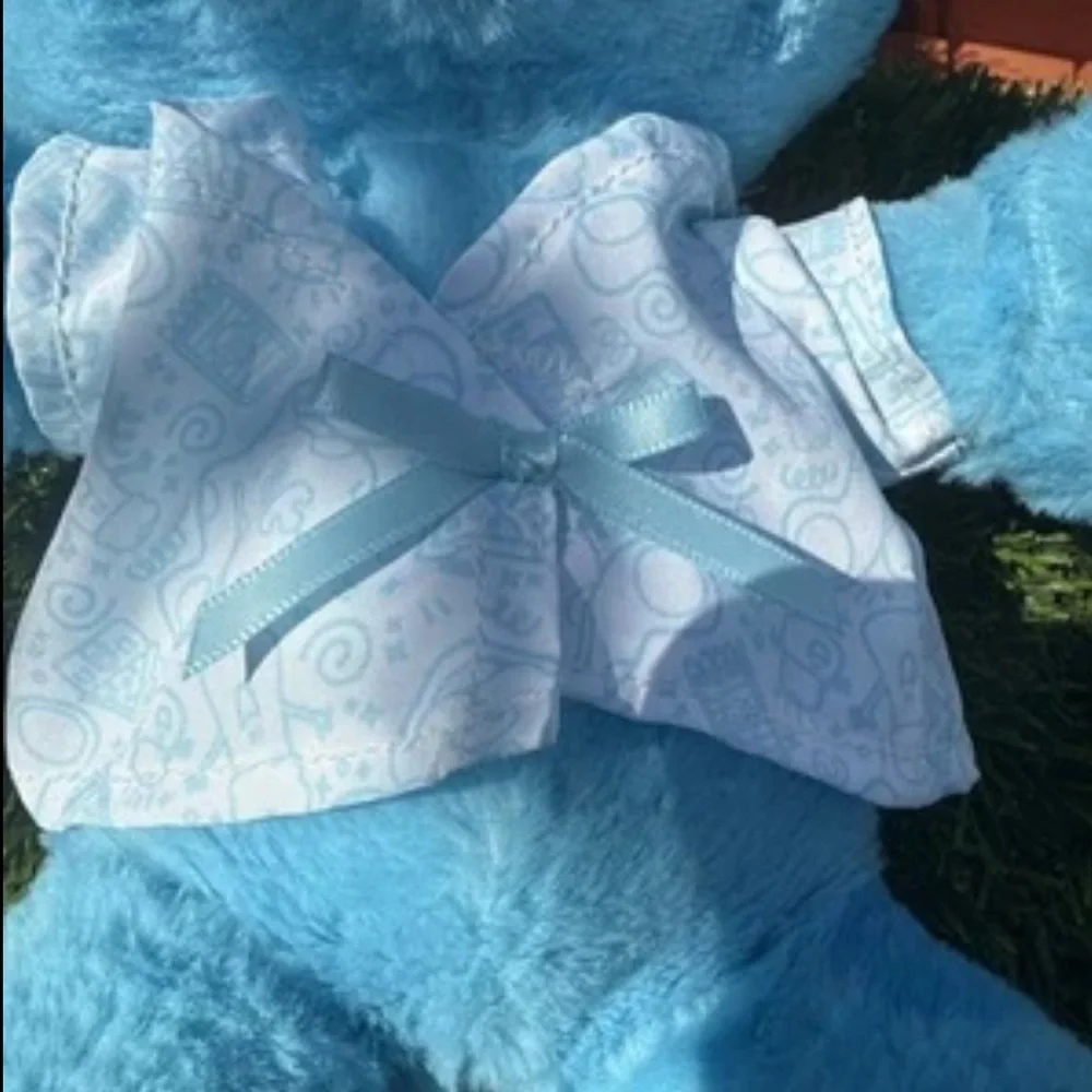Blue’s Clues Check-Up Time Doctor Blue Talking Light-Up Plush Toy Scrubs Plushie